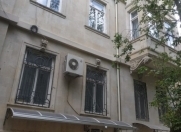 Satılır 4 otaqlı 105 m2 köhnə tikili İçəri Şəhər m.