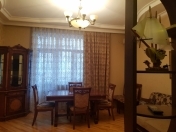 İcarəyə verilir 2 otaqlı 85 m2 yeni tikili Yeni Yasamal