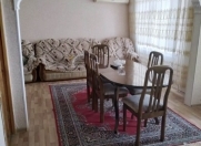 Satılır 3 otaqlı 100 m2 köhnə tikili Əhmədli m.