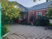 Satılır 3 otaqlı 150 m2 həyət evi Dədə Qorqud