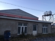 Satılır 4 otaqlı 100 m2 həyət evi Binə