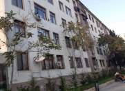 Satılır 2 otaqlı 45 m2 köhnə tikili 2 mkr