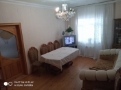 Satılır 4 otaqlı 88 m2 köhnə tikili 8 mkr