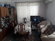 Satılır 2 otaqlı 55 m2 köhnə tikili Şah İsmayıl Xətai m.