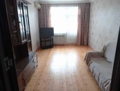 Satılır 3 otaqlı 80 m2 köhnə tikili Əhmədli m.