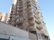 İcarəyə verilir 3 otaqlı 150 m2 yeni tikili Elmlər Akademiyası m.