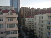 Satılır 7 otaqlı 340 m2 yeni tikili Şah İsmayıl Xətai m.