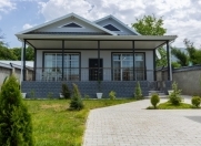 İcarəyə verilir 3 otaqlı 100 m2 villa Qax