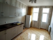 İcarəyə verilir 2 otaqlı 85 m2 yeni tikili 9 mkr