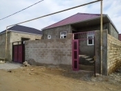 Satılır 3 otaqlı 65 m2 həyət evi Binə