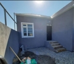 Satılır 2 otaqlı 100 m2 həyət evi Qobu