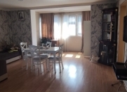 İcarəyə verilir 2 otaqlı 55 m2 köhnə tikili Neftçilər m.