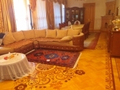 Satılır 10 otaqlı 600 m2 köhnə tikili İçəri Şəhər m.