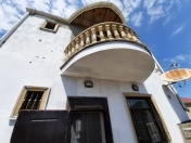 Satılır 3 otaqlı 186 m2 bağ evi Şüvəlan Park ticarət mərkəzi