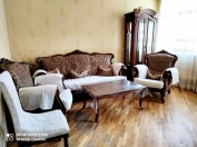 İcarəyə verilir 2 otaqlı 70 m2 köhnə tikili ABŞ səfirliyi