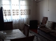 Satılır 2 otaqlı 41 m2 köhnə tikili Zərifə Əliyeva adına park