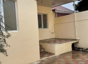 Satılır 4 otaqlı 80 m2 villa Həzi Aslanov