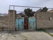 Satılır 4 otaqlı 400 m2 həyət evi Bakıxanov