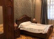 İcarəyə verilir 2 otaqlı 98 m2 yeni tikili Şah İsmayıl Xətai m.