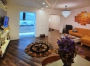 Satılır 2 otaqlı 80 m2 köhnə tikili İçəri Şəhər m.