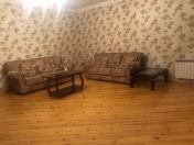 İcarəyə verilir 2 otaqlı 80 m2 köhnə tikili Sumqayıt