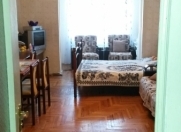 Satılır 3 otaqlı 87 m2 köhnə tikili Əhmədli m.