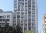 Satılır 3 otaqlı 76 m2 köhnə tikili 28 may