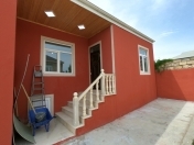 Satılır 2 otaqlı 65 m2 həyət evi Binəqədi