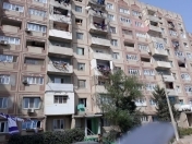 Satılır 4 otaqlı 100 m2 köhnə tikili Buzovna