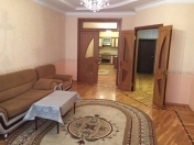 İcarəyə verilir 2 otaqlı 80 m2 yeni tikili Caspian Plaza