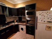 İcarəyə verilir 5 otaqlı 110 m2 köhnə tikili Nəriman Nərimanov m.