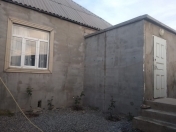 Satılır 3 otaqlı 90 m2 həyət evi Maştağa