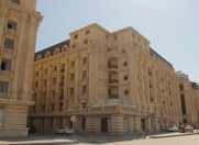 Satılır 4 otaqlı 420 m2 yeni tikili Bayıl