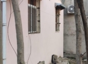 Satılır 2 otaqlı 30 m2 həyət evi Bakıxanov