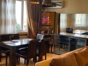 Satılır 3 otaqlı 137 m2 yeni tikili Rəssamlıq Akademiyası