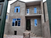 Satılır 4 otaqlı 1200 m2 həyət evi Lökbatan
