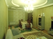 Satılır 4 otaqlı 156 m2 yeni tikili İnşaatçılar m.
