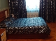 İcarəyə verilir 4 otaqlı 130 m2 köhnə tikili Həzi Aslanov m.