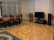 İcarəyə verilir 4 otaqlı 180 m2 yeni tikili 28 May m.