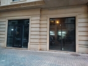 Satılır 9 otaqlı 141.4 m2 obyekt Ağ şəhər