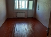 İcarəyə verilir 2 otaqlı 70 m2 köhnə tikili Qara Qarayev m.