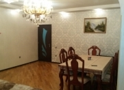 Satılır 5 otaqlı 130 m2 köhnə tikili 9 mkr