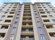 Satılır 2 otaqlı 67 m2 yeni tikili Y.Ramana