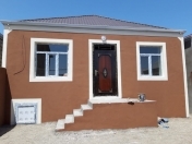 Satılır 3 otaqlı 80 m2 həyət evi Binə