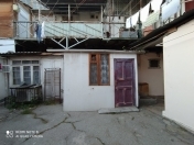 Satılır 2 otaqlı 60 m2 köhnə tikili Nizami m.