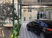 İcarəyə verilir 6 otaqlı 200 m2 bağ evi Mərdəkan