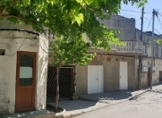 İcarəyə verilir 4 otaqlı 200 m2 obyekt Nizami m.