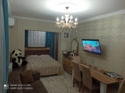 Satılır 1 otaqlı 50 m2 köhnə tikili 8 mkr