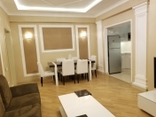 İcarəyə verilir 3 otaqlı 90 m2 yeni tikili Nizami m.