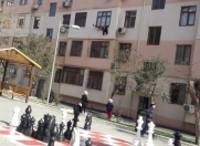 Satılır 3 otaqlı 60 m2 köhnə tikili Memar Əcəmi m.